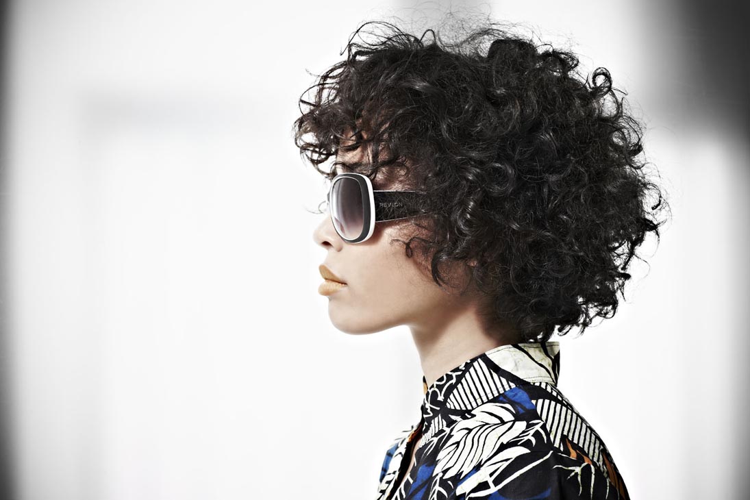 Rudi Schubert, Schubert-Fotografie, Studio für professionelle Werbefotografie, junges kreatives Team, Werbefotografie Münster, Werbefotografie Osnabrück, Werbefotografie, Porträtfotografie, Porträt, Modelfotografie, Fahionfotorafie, Modefotografie, African Fashion, Fashion