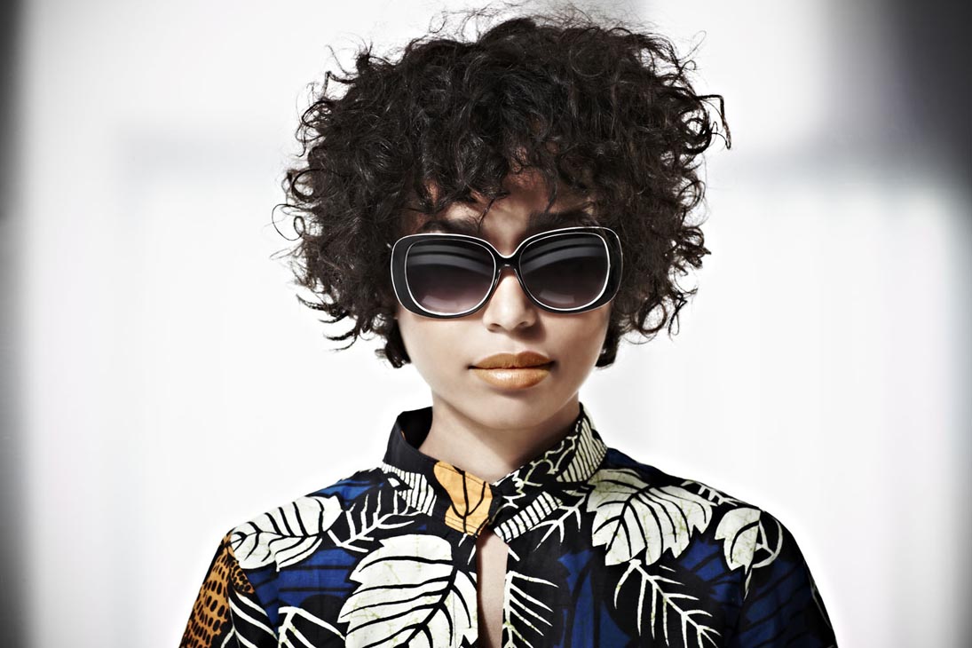 Rudi Schubert, Schubert-Fotografie, Studio für professionelle Werbefotografie, junges kreatives Team, Werbefotografie Münster, Werbefotografie Osnabrück, Werbefotografie, Porträtfotografie, Porträt, Modelfotografie, Fahionfotorafie, Modefotografie, African Fashion, Fashion