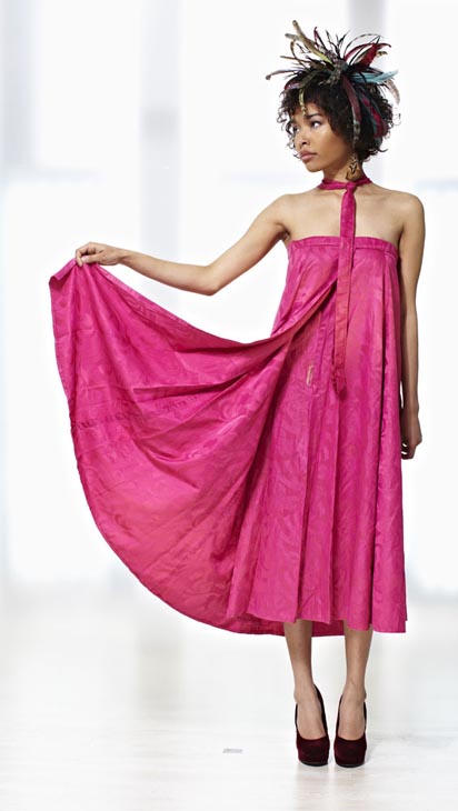 Rudi Schubert, Schubert-Fotografie, Studio für professionelle Werbefotografie, junges kreatives Team, Werbefotografie Münster, Werbefotografie Osnabrück, Werbefotografie, Porträtfotografie, Porträt, Modelfotografie, Fahionfotorafie, Modefotografie, African Fashion, Fashion