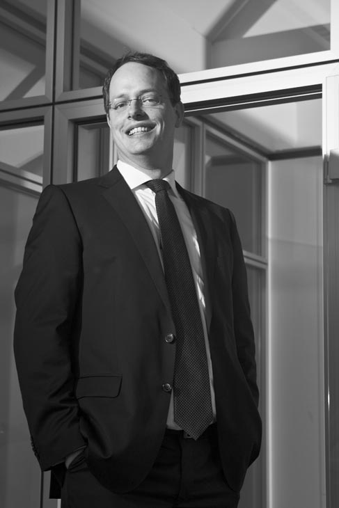 Rudi Schubert, Schubert-Fotografie, Studio für professionelle Werbefotografie, junges kreatives Team, Werbefotografie Münster, Werbefotografie Osnabrück, Werbefotografie, Porträtfotografie, Porträt, Schwarz-Weiß-Fotografie, Kanzlei Dr. Wiengarten, Rechtsanwalt, Notar, Anwaltskanzlei