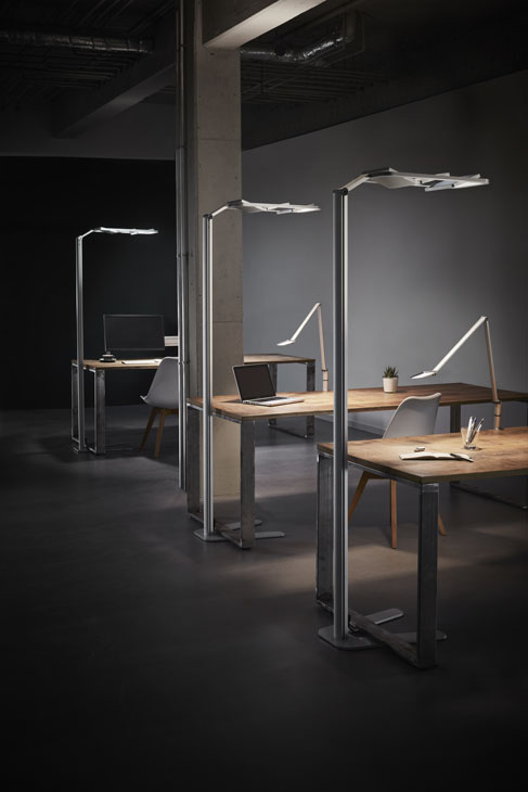 Rudi Schubert, Schubert-Fotografie, Studio für professionelle Werbefotografie, junges kreatives Team, Werbefotografie Münster, Werbefotografie Osnabrück, Werbefotografie, Stillleben, Still-Life, Produktfotografie, Objektfotografie, Novus Attenzia Leuchten, LED, Beleuchtung, Lampen, Lichttechnik, Bürolampen, Bürobeleuchtung