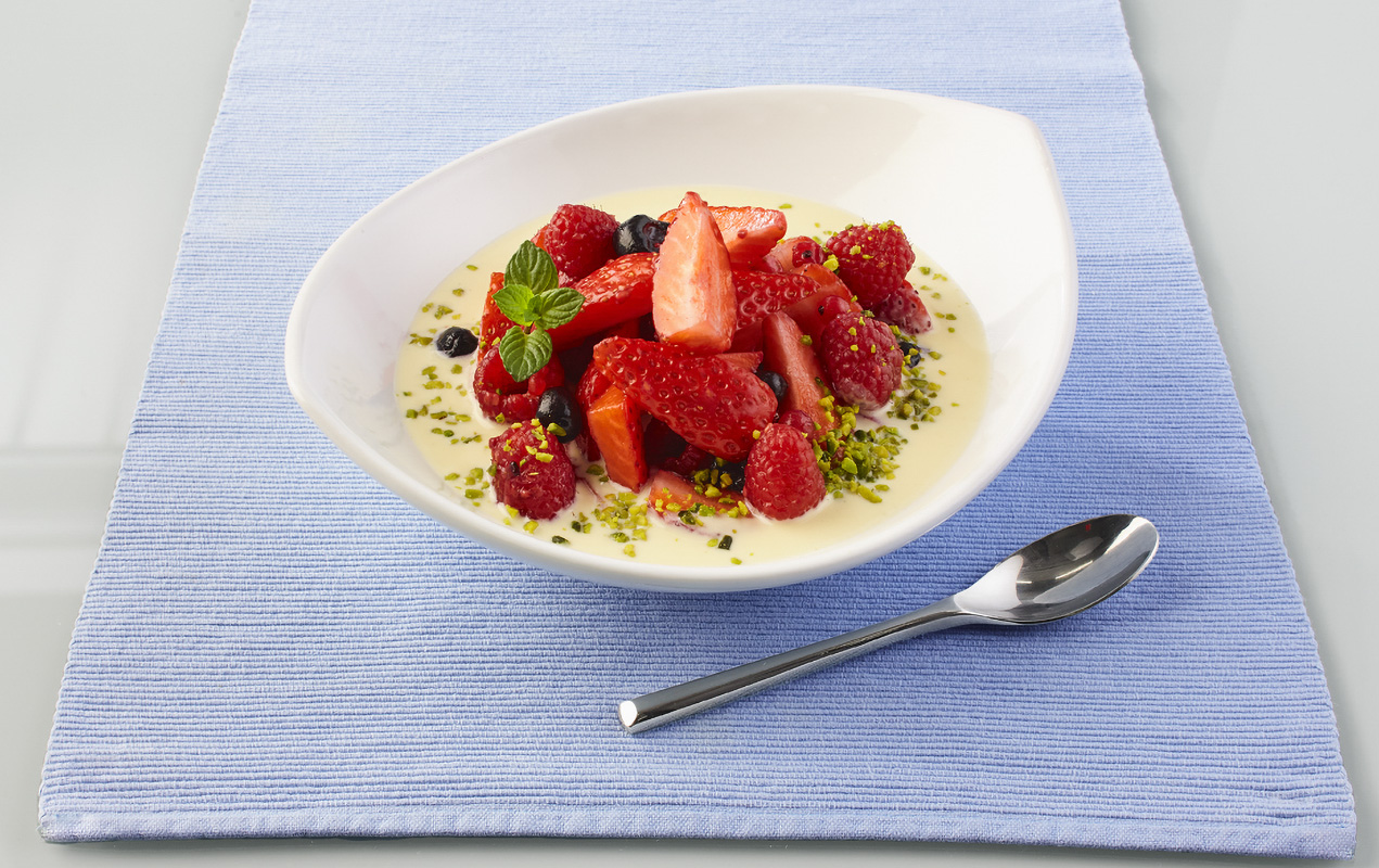 Rudi Schubert, Schubert-Fotografie, Studio für professionelle Werbefotografie, junges kreatives Team, Werbefotografie Münster, Werbefotografie Osnabrück, Werbefotografie,  Food-Fotografie, Stillleben, Imagefotografie, Produktfotografie, Uniferm Metal-Cake, Uniferm, Kuchenrezepte, Kuchen, Backwaren