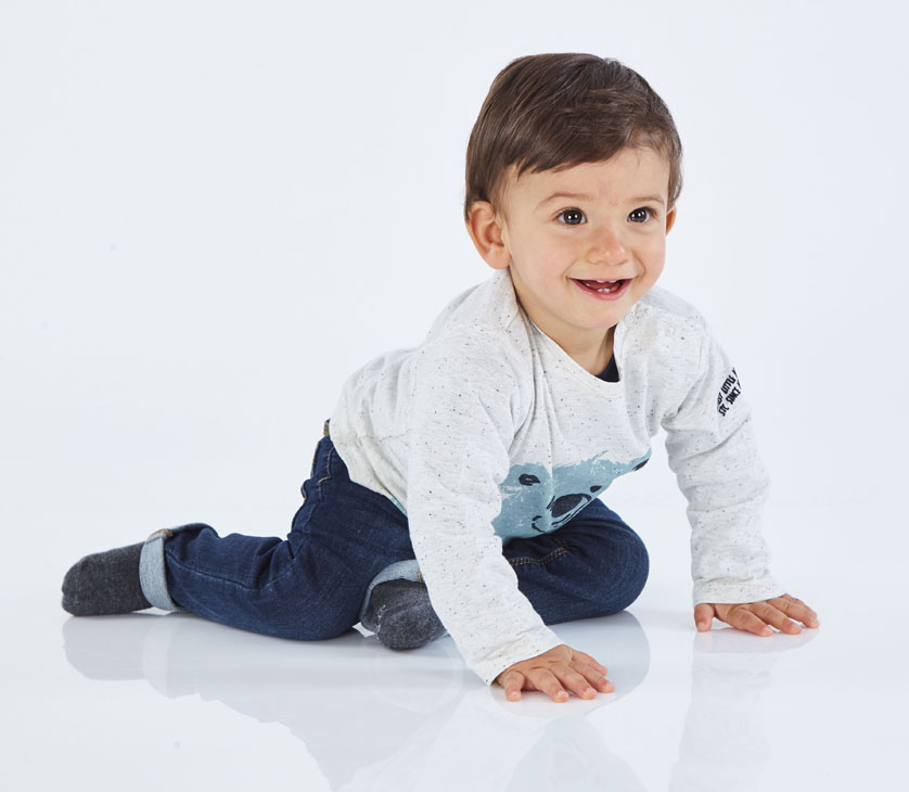 Rudi Schubert, Schubert-Fotografie, Studio für professionelle Werbefotografie, junges kreatives Team, Werbefotografie Münster, Werbefotografie Osnabrück, Werbefotografie, Porträtfotografie, Porträt, Fashionfotografie, Kinderfotografie, Babyone, Babymode, Kindermode