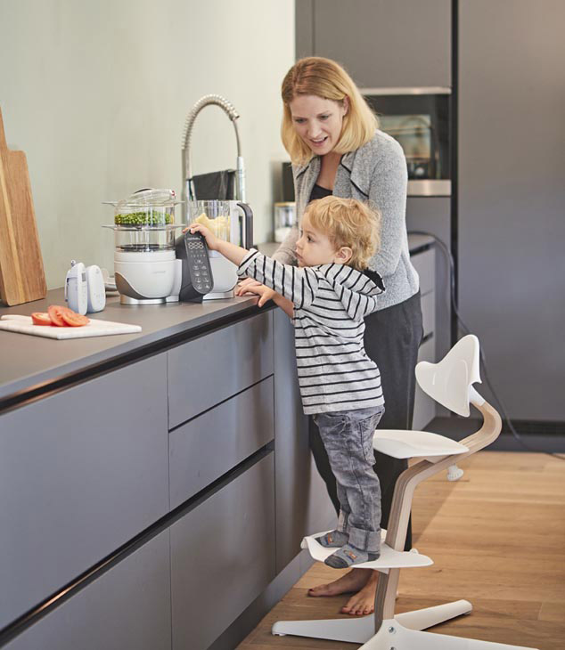 Rudi Schubert, Schubert-Fotografie, Studio für professionelle Werbefotografie, junges kreatives Team, Werbefotografie Münster, Werbefotografie Osnabrück, Werbefotografie, Porträtfotografie, Porträt, Fashionfotografie, Kinderfotografie, Babyone, Babymode, Kindermode