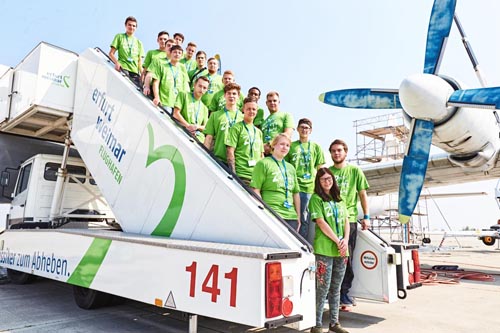 Rudi Schubert, Schubert-Fotografie, Studio für professionelle Werbefotografie, junges kreatives Team, Werbefotografie Münster, Werbefotografie Osnabrück, Werbefotografie, Recruiting, Mitarbeiterporträt, Brillux, Auszubildende