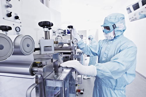 Rudi Schubert, Schubert-Fotografie, Studio für professionelle Werbefotografie, junges kreatives Team, Werbefotografie Münster, Werbefotografie Osnabrück, Werbefotografie, Industriefotografie, B+K Reinraum, Bischof und Klein, Folien für Reinraum, Hygieneverpackung