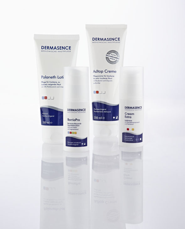 Rudi Schubert, Schubert-Fotografie, Studio für professionelle Werbefotografie, junges kreatives Team, Werbefotografie Münster, Werbefotografie Osnabrück, Werbefotografie, Stillleben, Still-Life, Produktfotografie, Objektfotografie, Dermasence, Handcreme, Handpflege, Hautpflege, Feuchtigkeitscreme