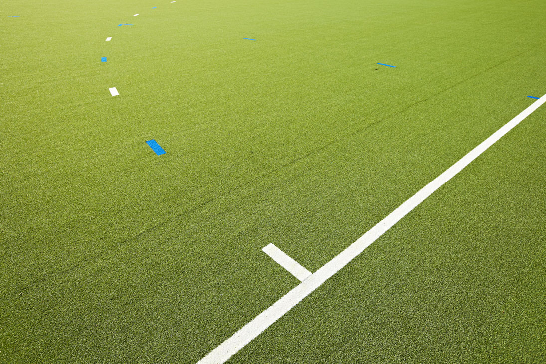 Rudi Schubert, Schubert-Fotografie, Studio für professionelle Werbefotografie, junges kreatives Team, Werbefotografie Münster, Werbefotografie Osnabrück, Werbefotografie, Kunstrasen, Hockey-Stadion, HSV, Fieldturf Tarkett