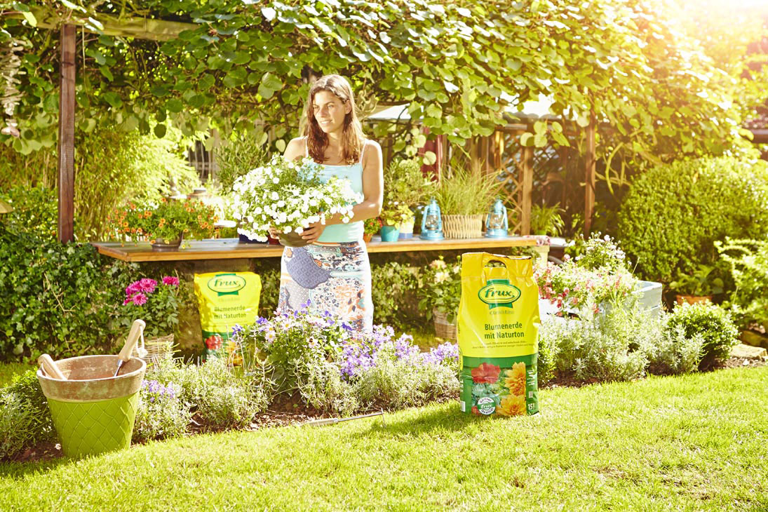 Rudi Schubert, Schubert-Fotografie, Studio für professionelle Werbefotografie, junges kreatives Team, Werbefotografie Münster, Werbefotografie Osnabrück, Werbefotografie, Frux, Blumenerde, Garten, Floristik, Pflanzen, Green Market