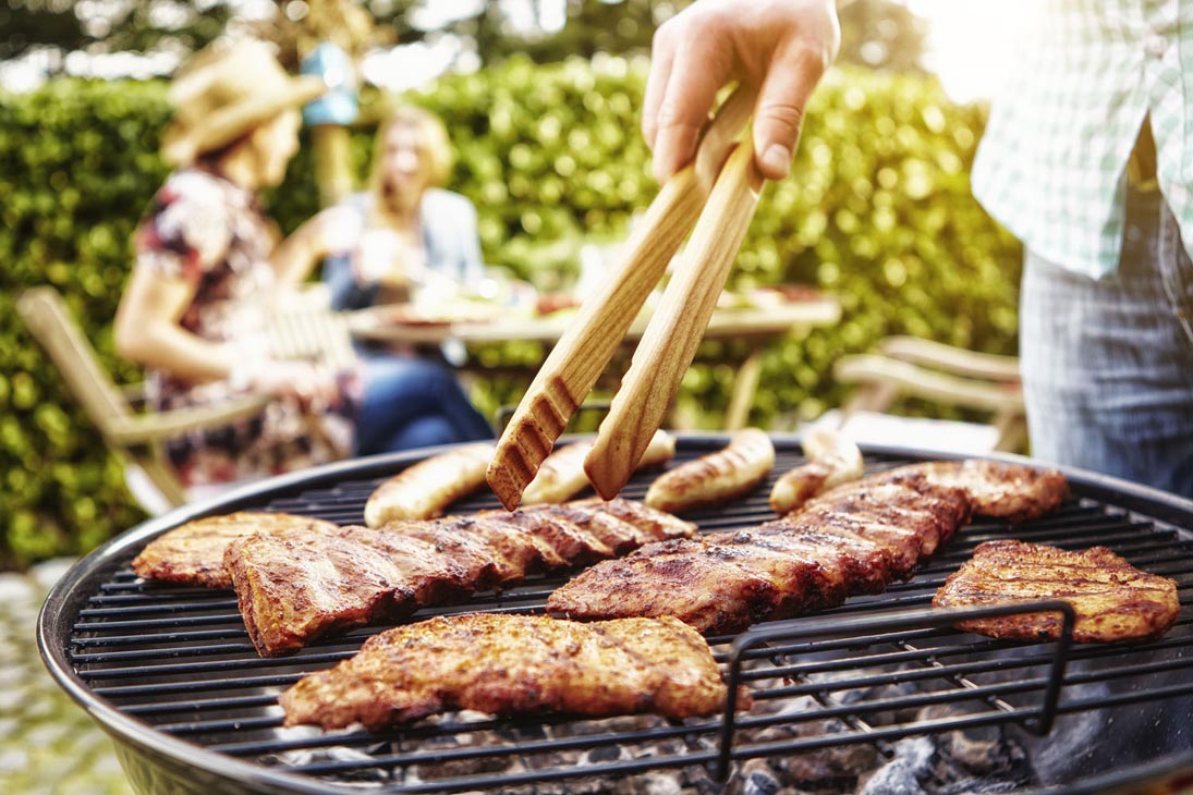 Rudi Schubert, Schubert-Fotografie, Studio für professionelle Werbefotografie, junges kreatives Team, Werbefotografie Münster, Werbefotografie Osnabrück, Werbefotografie,  Food-Fotografie, Produktfotografie, Giersch, Fleischerei, Metzgerei, Bratwurst, Grillfleisch, Wurst, Würstchen, Steak