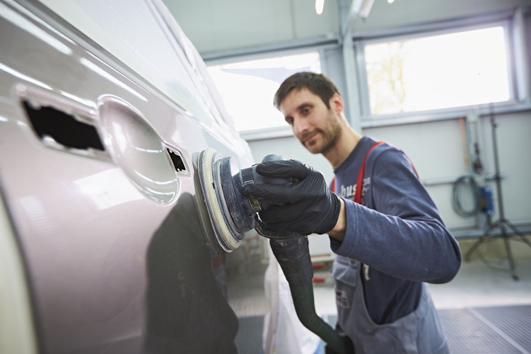 Rudi Schubert, Schubert-Fotografie, Studio für professionelle Werbefotografie, junges kreatives Team, Werbefotografie Münster, Werbefotografie Osnabrück, Werbefotografie, Industriefotografie, Goewert NFZ- und Industrielackierung, Lakiertechnik, Fahrzeuglackierung, KFZ, Werkstatt