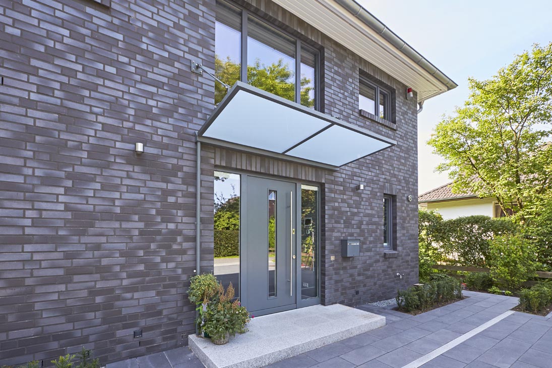 Rudi Schubert, Schubert-Fotografie, Studio für professionelle Werbefotografie, junges kreatives Team, Werbefotografie Münster, Werbefotografie Osnabrück, Werbefotografie, Interieurfotografie, Architekturfotografie, HBI Haustüren, Türen, Architektur, Eingangstüren, Hauseingang