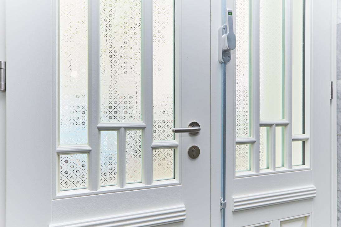 Rudi Schubert, Schubert-Fotografie, Studio für professionelle Werbefotografie, junges kreatives Team, Werbefotografie Münster, Werbefotografie Osnabrück, Werbefotografie, Interieurfotografie, Architekturfotografie, HBI Haustüren, Türen, Architektur, Eingangstüren, Hauseingang