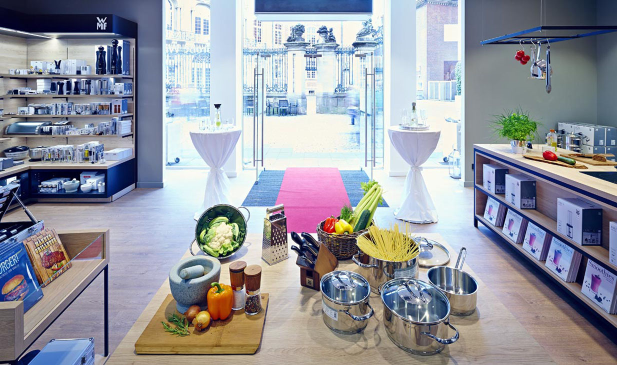 Rudi Schubert, Schubert-Fotografie, Studio für professionelle Werbefotografie, junges kreatives Team, Werbefotografie Münster, Werbefotografie Osnabrück, Werbefotografie, Interieurfotografie, Architekturfotografie, WMF Store Münster, Küchenartikel, Kochzubehör, Haushaltswaren