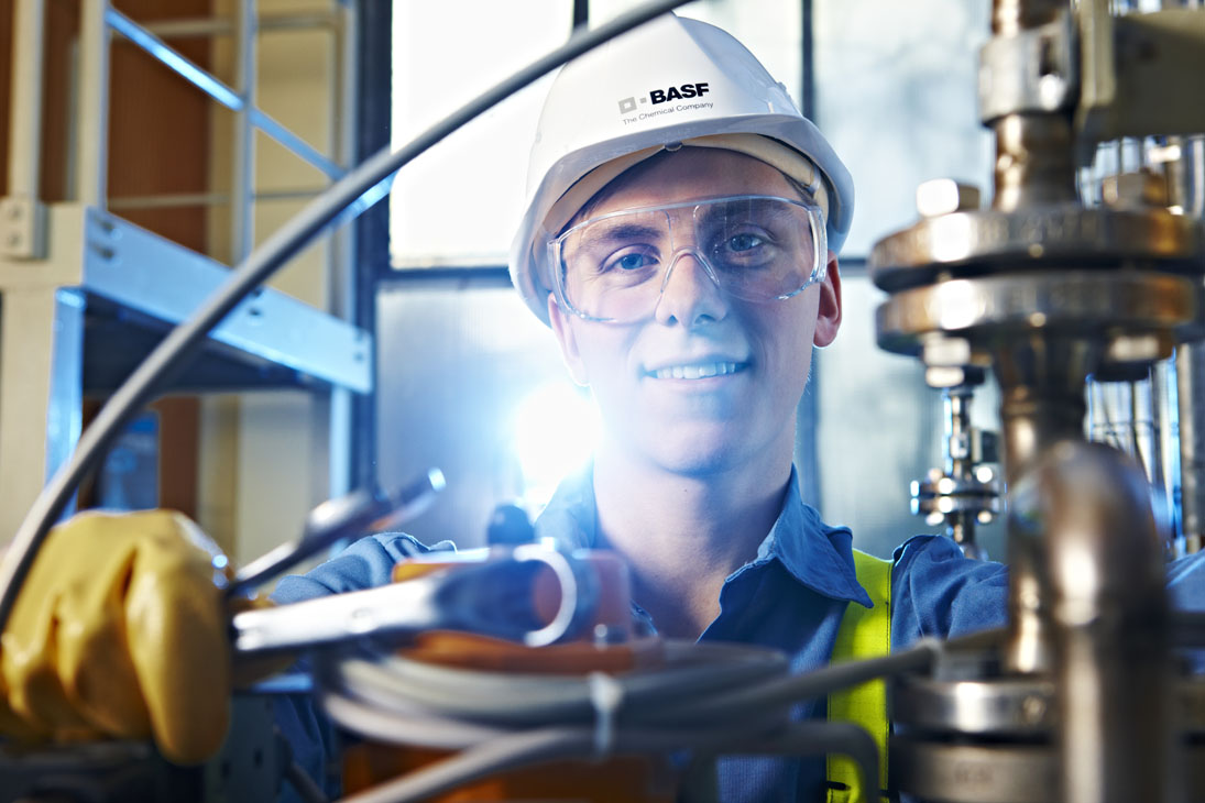 Rudi Schubert, Schubert-Fotografie, Studio für professionelle Werbefotografie, junges kreatives Team, Werbefotografie Münster, Werbefotografie Osnabrück, Werbefotografie, Recruiting, Mitarbeiterporträt, IHK Azubikampange, IHK Nord Westfalen,  Auszubildende, Industrie- und Handelskammer