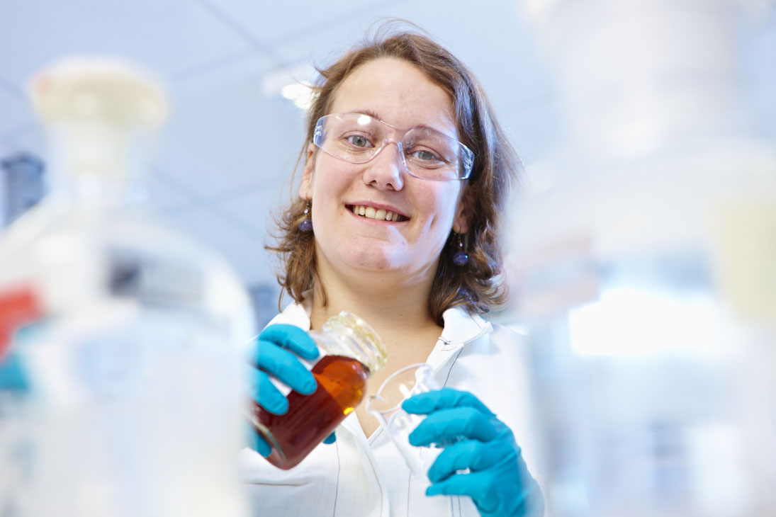 Rudi Schubert, Schubert-Fotografie, Studio für professionelle Werbefotografie, junges kreatives Team, Werbefotografie Münster, Werbefotografie Osnabrück, Werbefotografie, Recruiting, Mitarbeiterporträt, IHK Azubikampange, IHK Nord Westfalen,  Auszubildende, Industrie- und Handelskammer