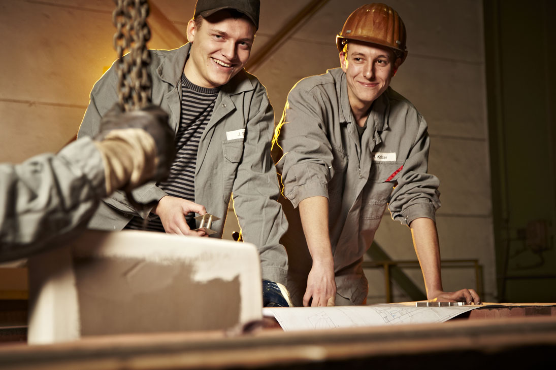 Rudi Schubert, Schubert-Fotografie, Studio für professionelle Werbefotografie, junges kreatives Team, Werbefotografie Münster, Werbefotografie Osnabrück, Werbefotografie, Recruiting, Mitarbeiterporträt, IHK Azubikampange, IHK Nord Westfalen,  Auszubildende, Industrie- und Handelskammer