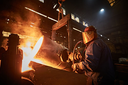 Rudi Schubert, Schubert-Fotografie, Studio für professionelle Werbefotografie, junges kreatives Team, Werbefotografie Münster, Werbefotografie Osnabrück, Werbefotografie, Industriefotografie, Isselguss, Gießerei, Stahlwerk, Metallverarbeitung, Stahlarbeiter