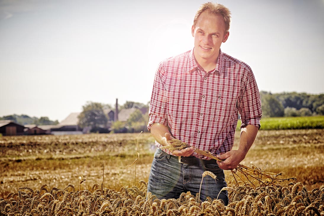 Rudi Schubert, Schubert-Fotografie, Studio für professionelle Werbefotografie, junges kreatives Team, Werbefotografie Münster, Werbefotografie Osnabrück, Werbefotografie, Imagefotografie, Kornbrennerei Gerbermann, Korn, Wein