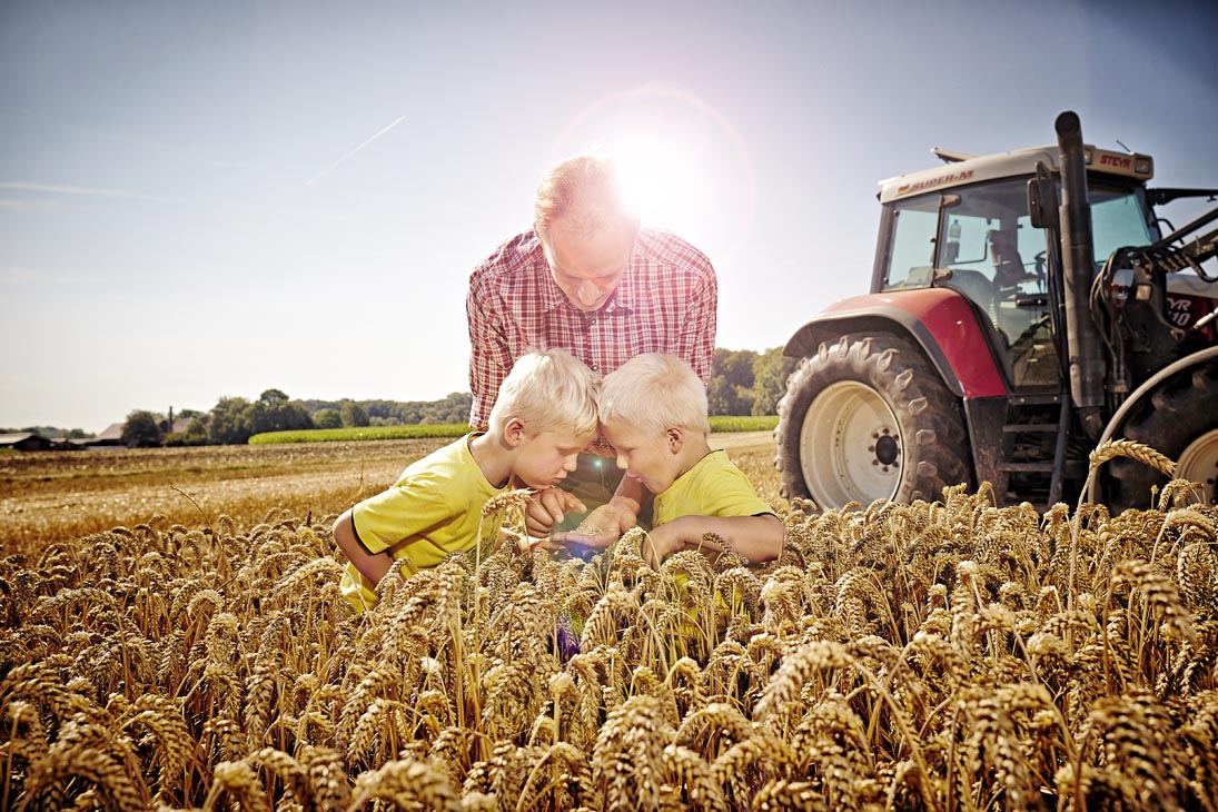 Rudi Schubert, Schubert-Fotografie, Studio für professionelle Werbefotografie, junges kreatives Team, Werbefotografie Münster, Werbefotografie Osnabrück, Werbefotografie, Imagefotografie, Kornbrennerei Gerbermann, Korn, Wein