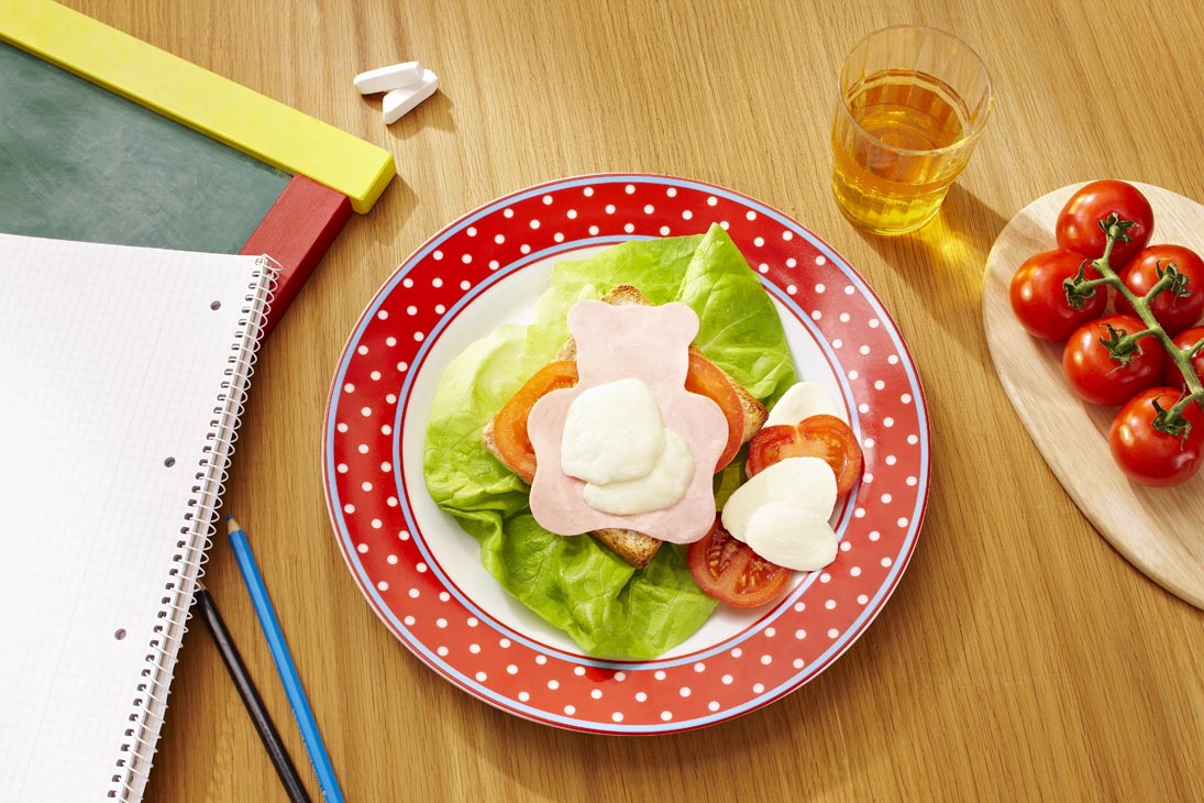 Rudi Schubert, Schubert-Fotografie, Studio für professionelle Werbefotografie, junges kreatives Team, Werbefotografie Münster, Werbefotografie Osnabrück, Werbefotografie,  Food-Fotografie, Produktfotografie, Stillleben, Reinert, Fleischerei, Metzgerei, Wurst, Aufschnitt, Bärchenwurst