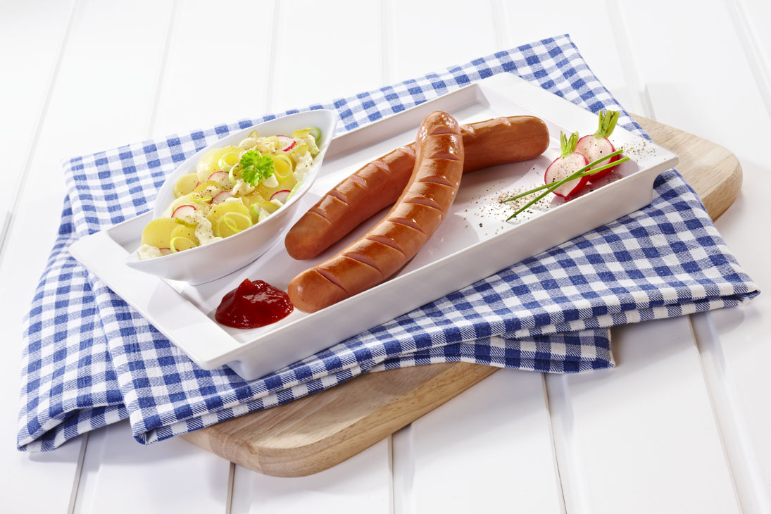 Rudi Schubert, Schubert-Fotografie, Studio für professionelle Werbefotografie, junges kreatives Team, Werbefotografie Münster, Werbefotografie Osnabrück, Werbefotografie,  Food-Fotografie, Stillleben, Produktfotografie, Reinert Grillsortiment, Fleischerei, Metzgerei, Grillfleisch, Bratwurst, Würstchen