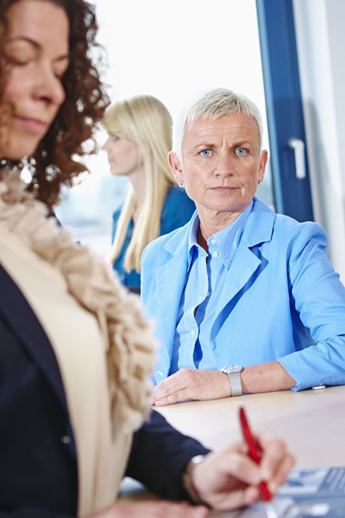 Rudi Schubert, Schubert-Fotografie, Studio für professionelle Werbefotografie, junges kreatives Team, Werbefotografie Münster, Werbefotografie Osnabrück, Werbefotografie, Recruiting, Mitarbeiterporträt, Schoenox, Mitarbeitershooting, Klebstoffe