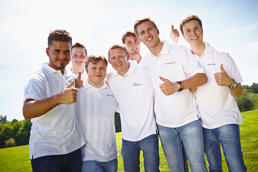 Rudi Schubert, Schubert-Fotografie, Studio für professionelle Werbefotografie, junges kreatives Team, Werbefotografie Münster, Werbefotografie Osnabrück, Werbefotografie, Recruiting, Mitarbeiterporträt, Stroetmann Azubis, Handelsunternehmen, Auszubildende