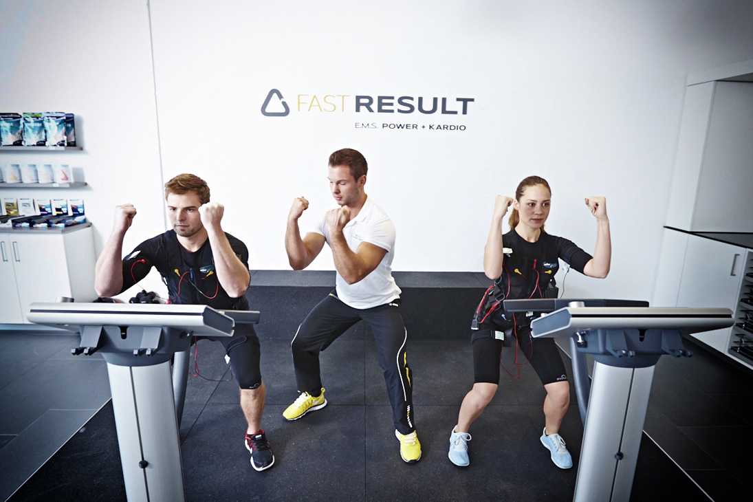 Rudi Schubert, Schubert-Fotografie, Studio für professionelle Werbefotografie, junges kreatives Team, Werbefotografie Münster, Werbefotografie Osnabrück, Werbefotografie, Porträtfotografie, Porträt, Modelfotografie, Imagefotografie, Fast Result