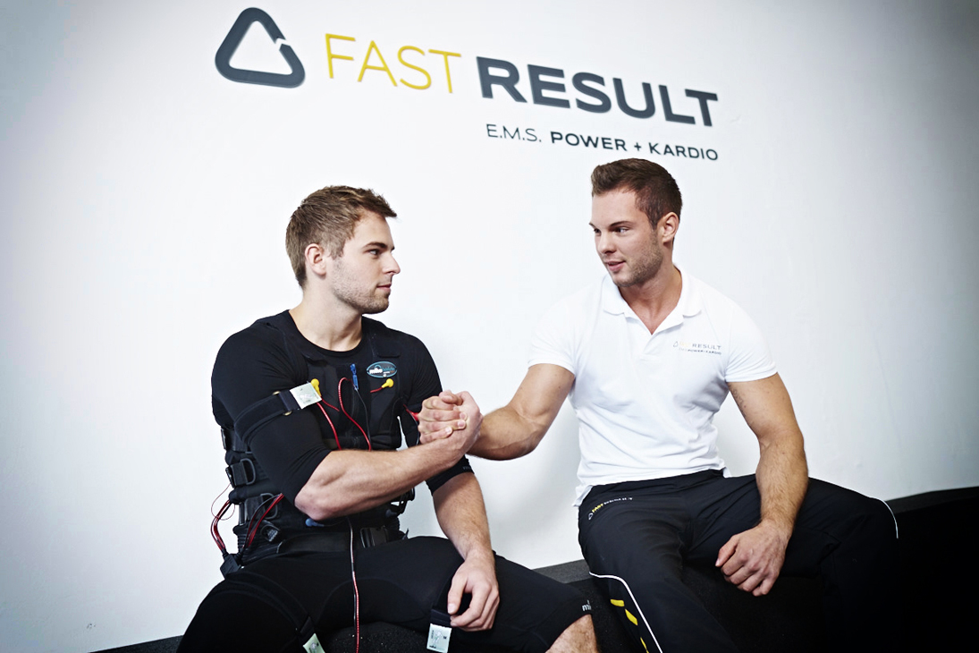 Rudi Schubert, Schubert-Fotografie, Studio für professionelle Werbefotografie, junges kreatives Team, Werbefotografie Münster, Werbefotografie Osnabrück, Werbefotografie, Porträtfotografie, Porträt, Modelfotografie, Imagefotografie, Fast Result