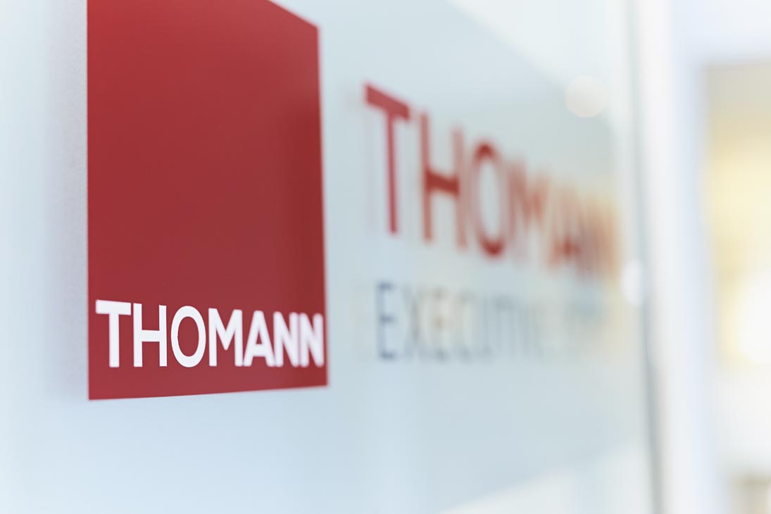 Rudi Schubert, Schubert-Fotografie, Studio für professionelle Werbefotografie, junges kreatives Team, Werbefotografie Münster, Werbefotografie Osnabrück, Werbefotografie, Recruiting, Beresa, Autohaus, Mercedes-Benz, Fahrzeughändler