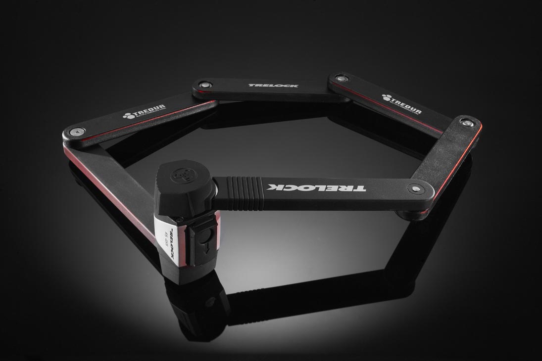 Rudi Schubert, Schubert-Fotografie, Studio für professionelle Werbefotografie, junges kreatives Team, Werbefotografie Münster, Werbefotografie Osnabrück, Werbefotografie, Stillleben, Still-Life, Produktfotografie, Objektfotografie, Trelock, Fahrradschloss, Fahrradzubehör, Fahrradsicherheit, Fahrradlicht, Bügelschloss, Gelenkschloss