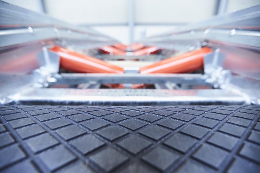 Rudi Schubert, Schubert-Fotografie, Studio für professionelle Werbefotografie, junges kreatives Team, Werbefotografie Münster, Werbefotografie Osnabrück, Werbefotografie, Industriefotografie, Strautmann Hydraulik, Maschinenbau, Fabrik, Fabrikarbeiter